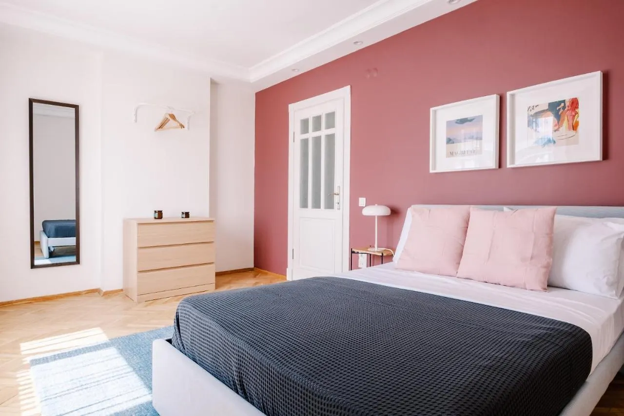 이스탄불 Sea View Duplex With Terrace 5 Min To Marina 아파트